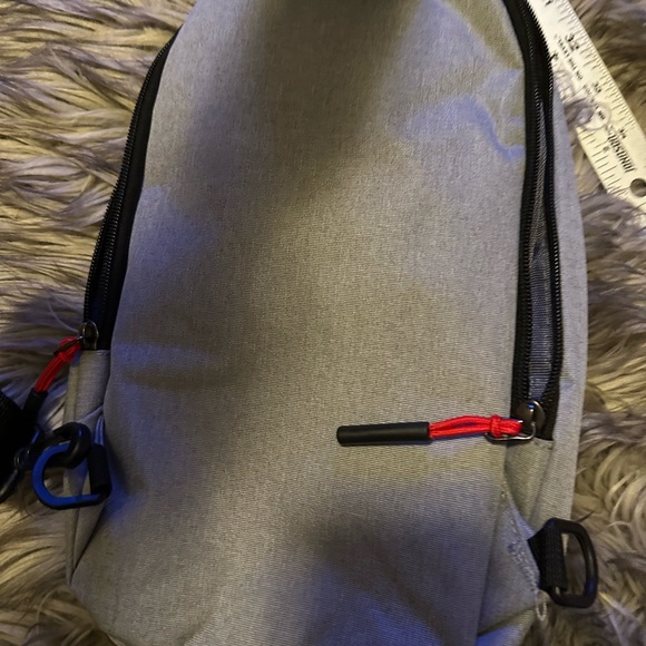 Like NEW ACCRA Canvas Unisex Side bag - Picture 3 of 10